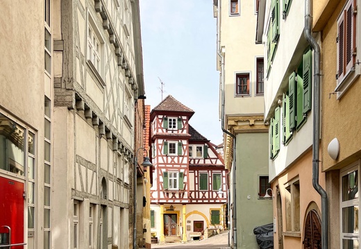 23-03-17 12-02-44 4898